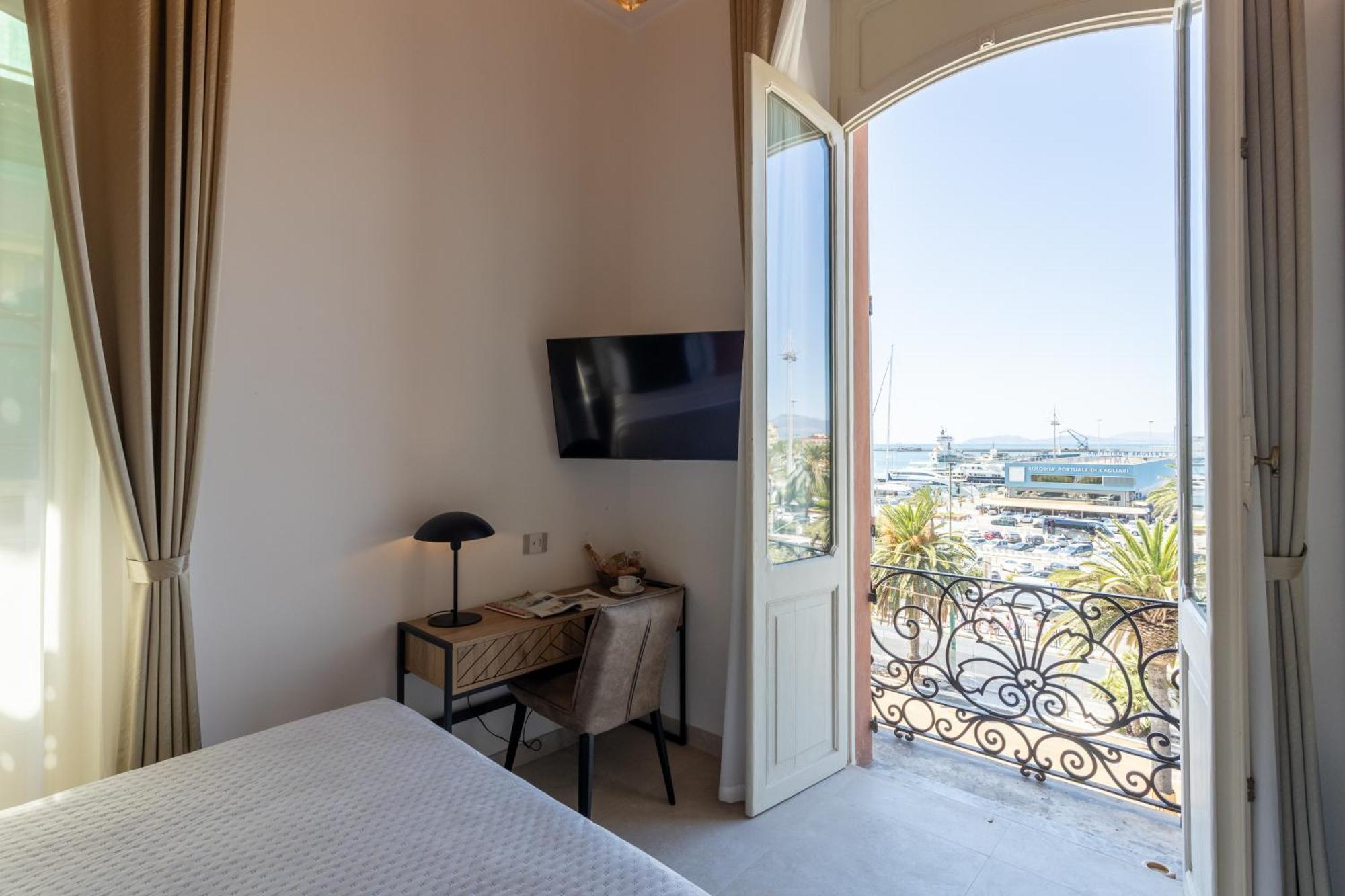 Magnini Rooms 卡利亚里 外观 照片